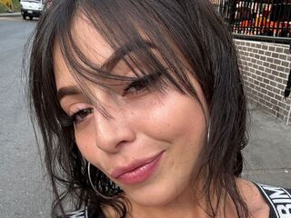 ViolettaValle's Lesbian live cam shows Profile Image